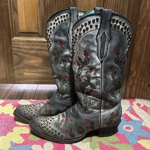 Corral Boots size 9.